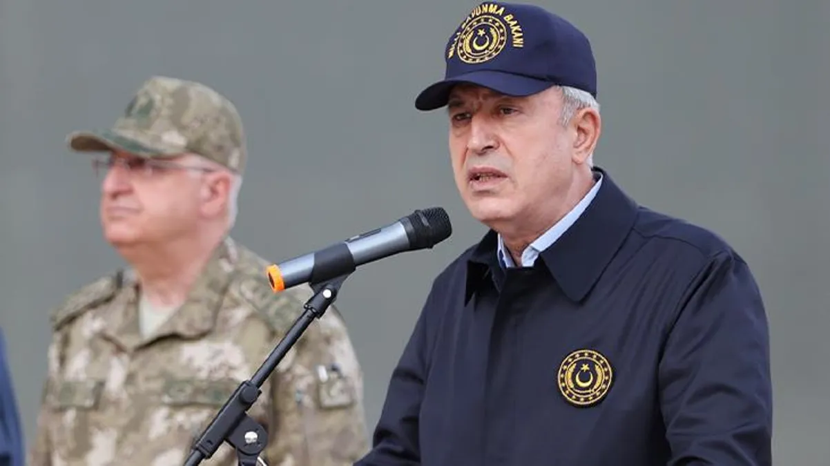 Bakan Akar'dan dikkat çeken sözler: Münbiç ve Tel Rıfat'tan tacizler var, her türlü müdahaleyi yaptık