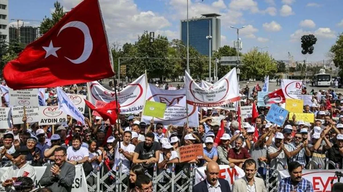 Kılıçdaroğlu'nun EYT göndermesine AK Parti cephesinden aynı minvalde yanıt: Oynadığınız oyunun sonu game over