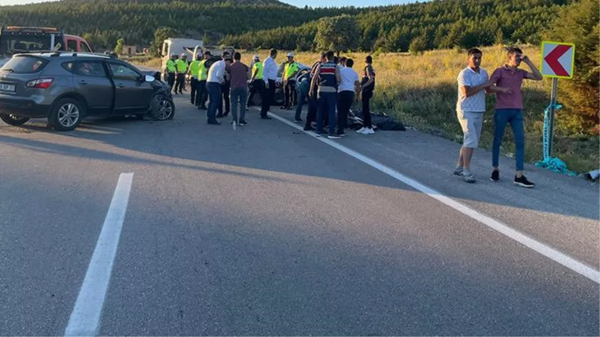 Konya'da katliam gibi kaza: 5 ölü, 4 yaralı
