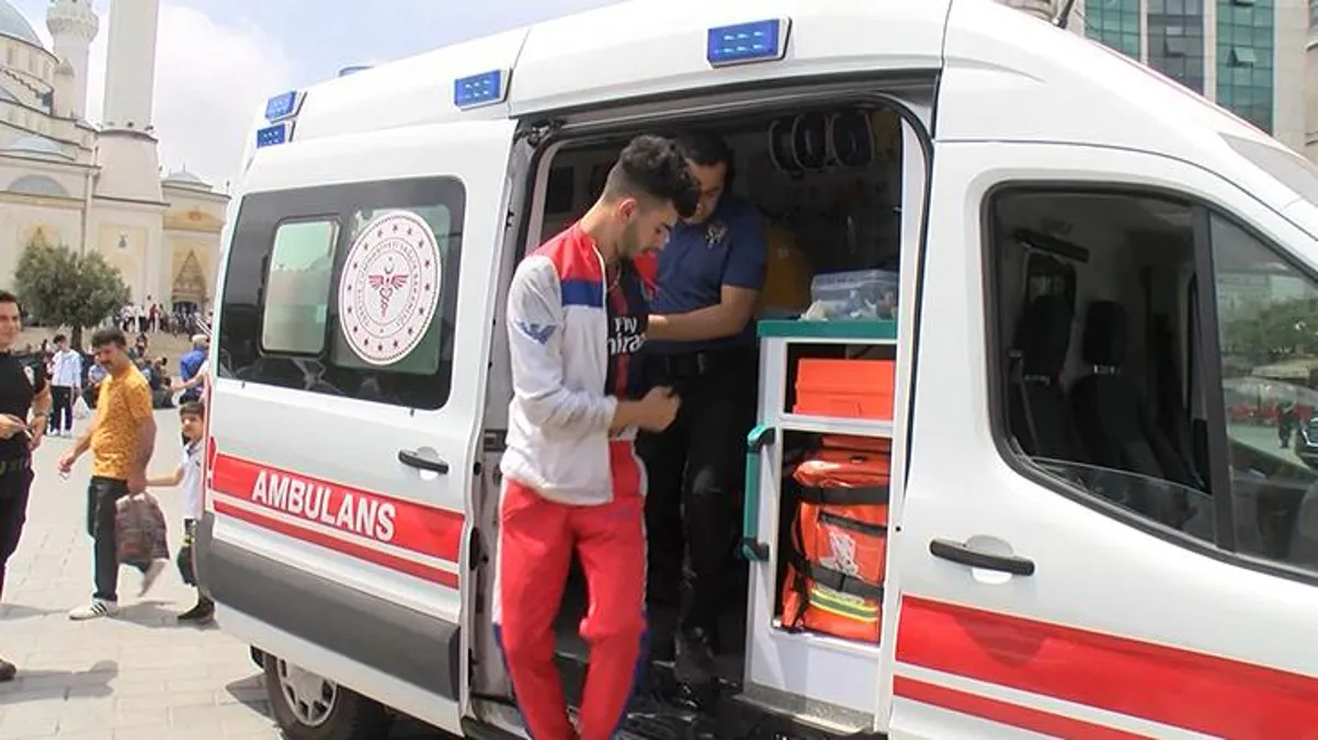Operasyonda yakalanan kaçak göçmenin hasta numarası ambulans gelince ortaya çıktı - Haberler