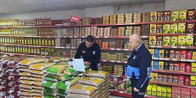 ARSUZ BELEDİYESİ ZABITA EKİPLERİNDEN FİYAT DENETİMİ