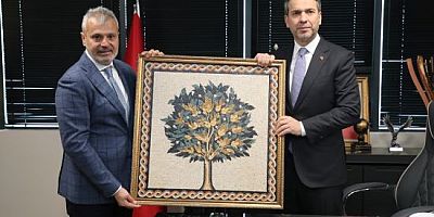 BAKAN BAYRAKTAR’DAN BAŞKAN ÖNTÜRK’E ZİYARET