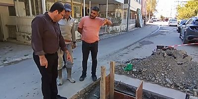 BAŞKAN ERYILMAZ “MAĞARACIK MAHALLEMİZİN SORUNLARINI GİDERİYORUZ.”  Samandağ Belediyesi Fen İşleri Müdürlüğü ekipleri kış aylarında yaşanabilecek su taşkınlarının önüne geçmek amacıyla Mağaracık Mahallesi’nde mazgal yapım çalışmaları gerçekleştiriyorlar.