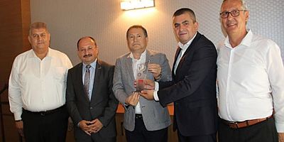 BAŞTUĞ METALURJİ SANAYİ A.Ş.’YE DTSO’DAN TAKDİR PLAKETİ 