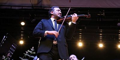 FİLARMONİ ORKESTRASI, LANSMAN PROGRAMI İLE İLK KONSERİNİ VERDİ