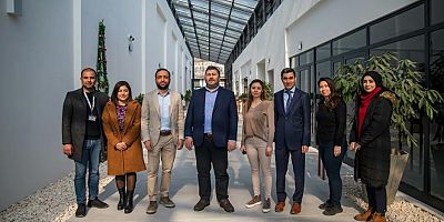 HBB'NİN PROJELERİ BAKANLIKLARDAN İLGİ GÖRÜYOR SANAYİ VE TEKNOLOJİ BAKANLIĞI’NDAN HATAY İPEK SÜRDÜRÜLEBİLİR TEKSTİL VE MODA TASARIM MERKEZİ’NE ZİYARET