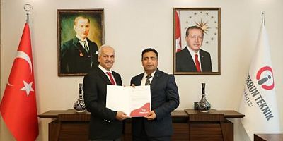 İSTE’DE YENİ GENEL SEKRETER, YILMAZ BALAMAN OLDU İskenderun Teknik Üniversitesi’nde (İSTE) Genel Sekreterliğe atanan Yılmaz BALAMAN, yeni  görevine başladı.