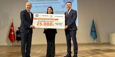 ISTE’LI AKADEMISYEN YILIN TEZI ÖDÜLÜNÜ YÖK  BAŞKANI’NDAN ALDI