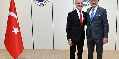 İTSO Başkanı Yılmaz, Genel Kurulda Güven Tazeleyen TOBB Başkanı Rifat Hisarcıklıoğlu’nu Tebrik Etti