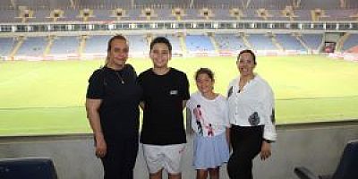 MİNİK DORUK: BUGÜN BENİM İKİNCİ DOĞUM GÜNÜM BAŞKAN ÖNTÜRK’LE DORUK’UN HAYALİ GERÇEK OLDU 