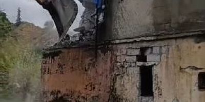 Numune mahallesindeki  uyuşturucu  ve tinercilerin yuvasını  yıkmaya devam nerde metruk bina varsa hepsini  yakacağız