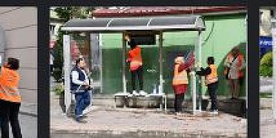 OSMANİYE’DE OTOBÜS DURAKLARINDA GENEL TEMİZLİK ÇALIŞMASI