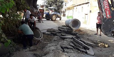 SAMANDAĞ’IN YENİDEN İNŞASI İÇİN HUMMALI ÇALIŞMALAR DEVAM EDİYOR.