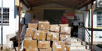 Türk Kızılay İskenderun Şube Başkanlığı olarak İskenderun Kemal Seher Özkan Kız Kuran Kursunda kalan talebelere gönüllülerimiz ile özenle hazırlamış olduğumuz yardım malzemelerinin teslimatını gerçekleştirdik. #sensizolmaz #türkkızılay #öğrenci #yardım