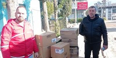 Türk Kızılay İskenderun Şube Başkanlığı olarak İskenderun Muradiye Mahallesi Muhtarı Mustafa KESEROĞLU ile ihtiyaç sahibi olduğu tespit edilen ailelere yardım malzemelerinin dağıtımı gerçekleştirdik. #sensizolmaz #türkkızılay