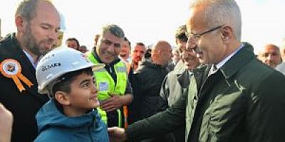 ULAŞTIRMA VE ALTYAPI BAKANI ABDULKADİR URALOĞLU GÜZELDERE TÜNELİ AÇILIŞ TÖRENİ’NDE KONUŞTU: