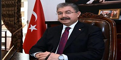 Zafer günümüz kutlu olsun.  Vatanımız sonsuza kadar var olsun.     Dr. Erdinç YILMAZ