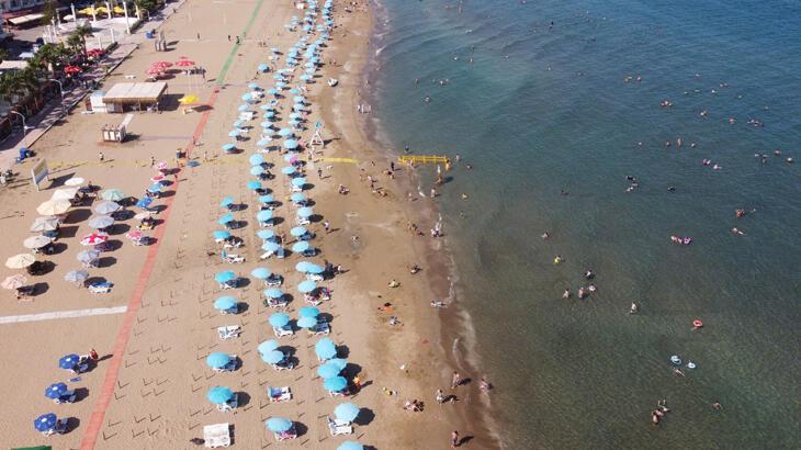 Yaz tatili başladı, turizmin merkezi Kızkalesi'nde yoğunluk arttı